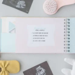 Album 9 Mois et Tout Plein de Super Moments - Mr. Wonderful