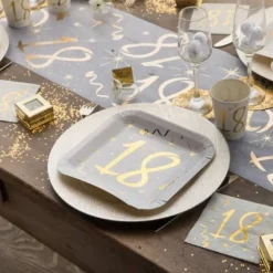 10 Assiettes en Carton Anniversaire - Blanc et Or - 18 ans
