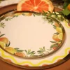 8 assiettes en carton - Diamètre 18 cm - Collection Fizz Agrume