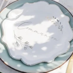 8 assiettes en carton FSC® - Diamètre 23 cm - Collection Communion Blanc et Or