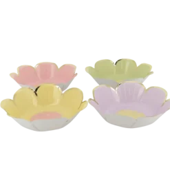 8 bols en forme de fleurs en carton - Diamètre 13,5 cm - Pâques