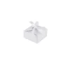 10 Boîtes Festonnées Blanches avec Rubans en Satin - 7 cm