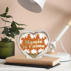 Boule à paillettes en forme de cœur "Mamie je t'aime" - Collection Mamie d'Amour