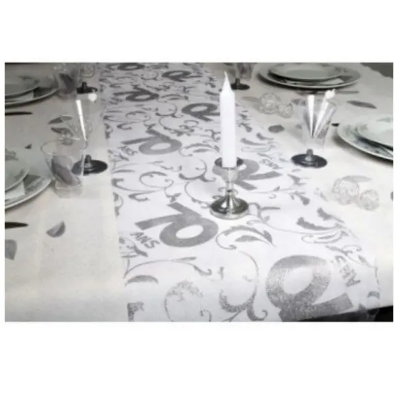 Chemin de table Anniversaire Argenté – 70 ans