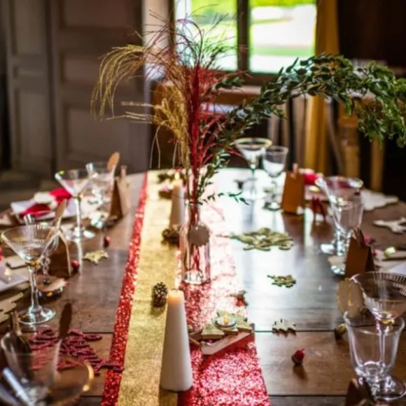 Chemin de Table - Coquettes Paillettes - Rouge