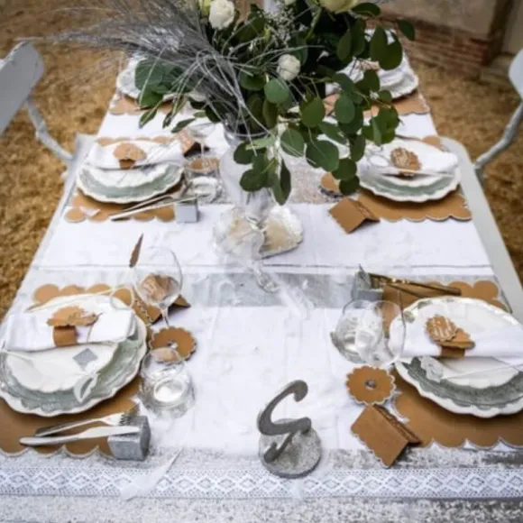 Chemin de Table - Coquettes Paillettes - Argent