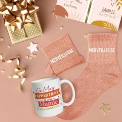 Coffret Mug à paillettes "Mamie Extraordinaire" et Chaussettes à paillettes "Merveilleuse" pour femme - Collection Famille d'Amour