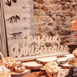 Décoration en bois sur socle Joyeux Anniversaire