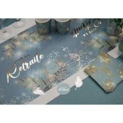 25 décorations