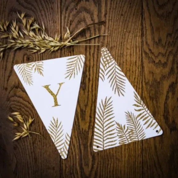 5 Fanions Blancs et Paillettes Or " Y " - Fougère