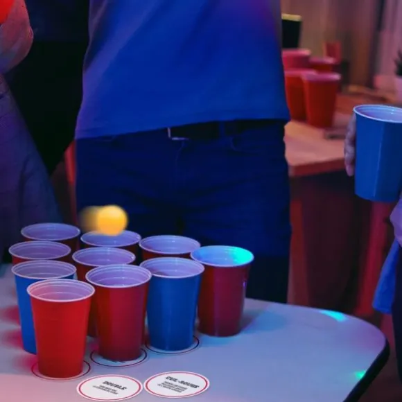 Jeu à boire - Bière Pong avec 12 gages - Collection SOS Apéro