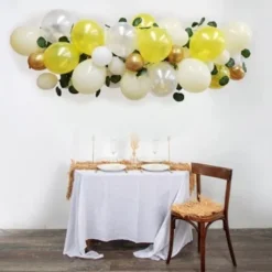 Kit Arche de 52 Ballons - L'Acidulé Citron Blanc et Or avec Guirlandes de Feuilles Vertes