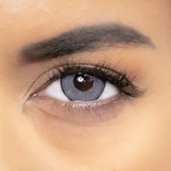 Lentilles Fantaisie - Big Eyes Grey 15 mm - 1 an - (Sans correction)