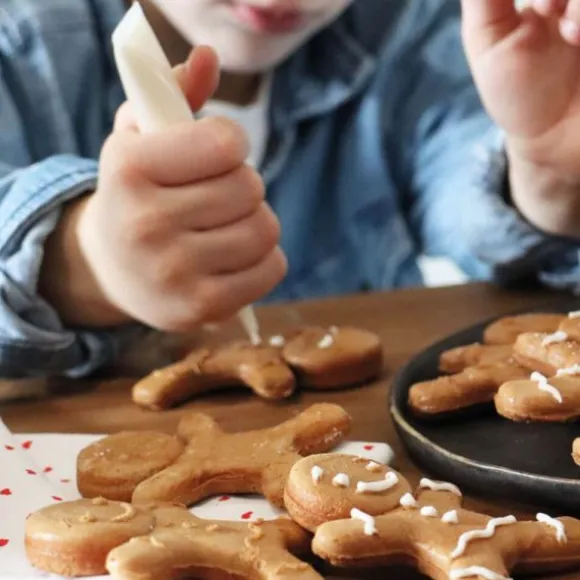 Mini gaufrier pour bonhommes en pain d'épices - Waffle Factory