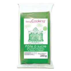 4 roses et 6 feuilles vertes en azyme pour pâtisseries - Couleur au choix