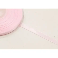 Rouleau de ruban en satin - 12 mm x 25 m - Couleur Blanc