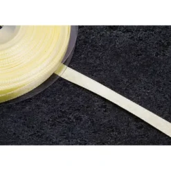 Rouleau de ruban en satin - 12 mm x 25 m - Couleur Blanc