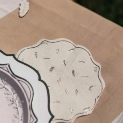 16 serviettes en papier - 33 x 33 cm - Collection Communion Effet Lin et Or