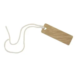 6 étiquettes en bois avec cordelette