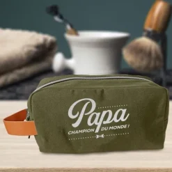 Trousse de Toilette " Papa Champion du monde "